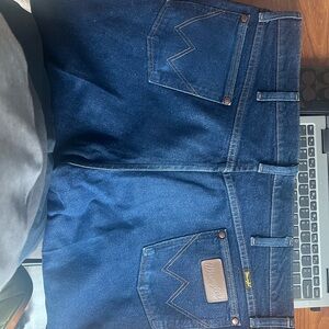 Wrangler Men's Blue Jeans